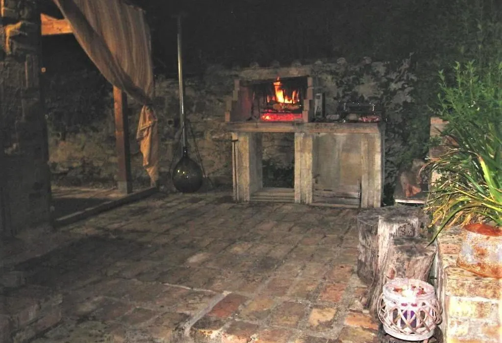 La Pietra Rara B&B-1